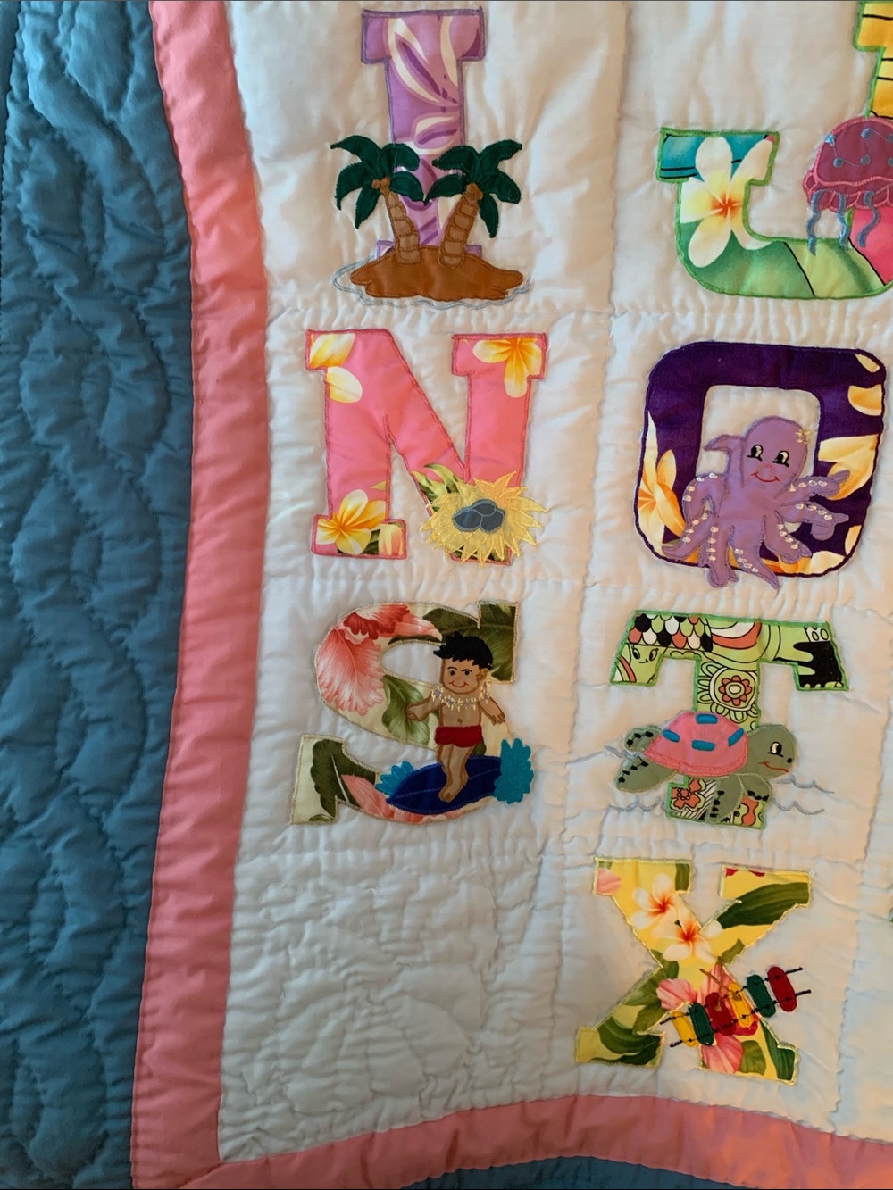 Babies Room Hand quilted  Wall Hanging ABCs Learning Art NWOT. Rod Pockets